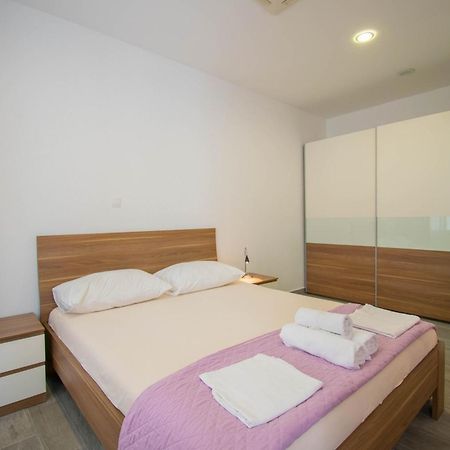 Villa Kameni Dvori 바스카보다 객실 사진