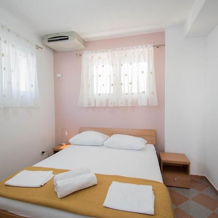 Villa Kameni Dvori 바스카보다 객실 사진