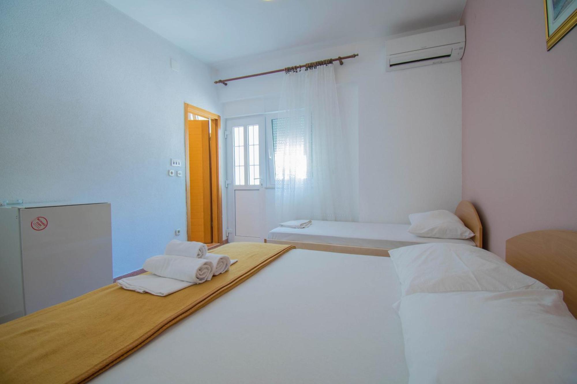 Villa Kameni Dvori 바스카보다 객실 사진