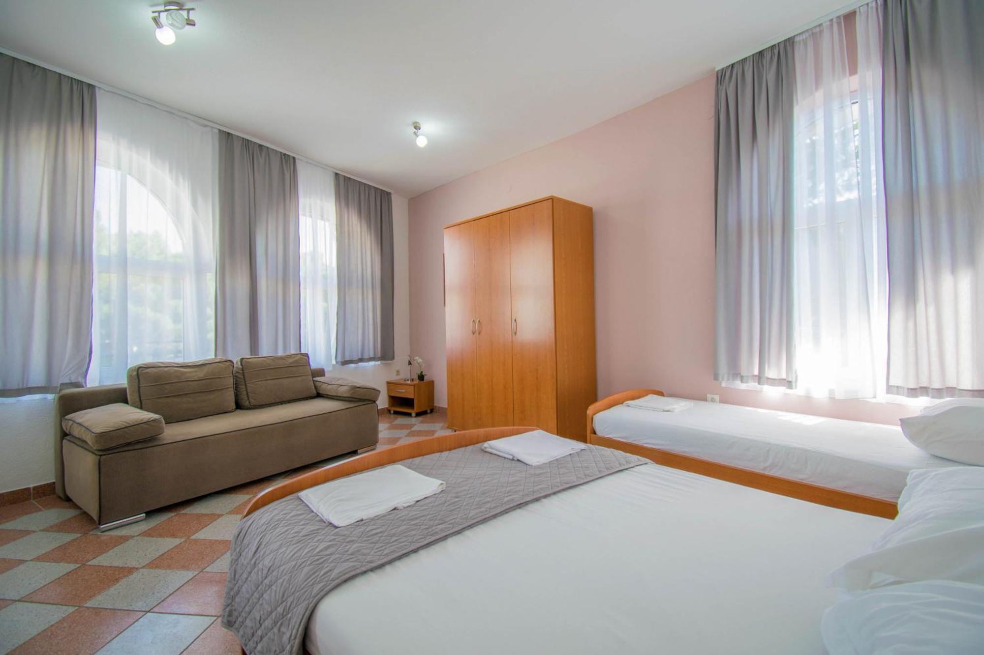 Villa Kameni Dvori 바스카보다 객실 사진