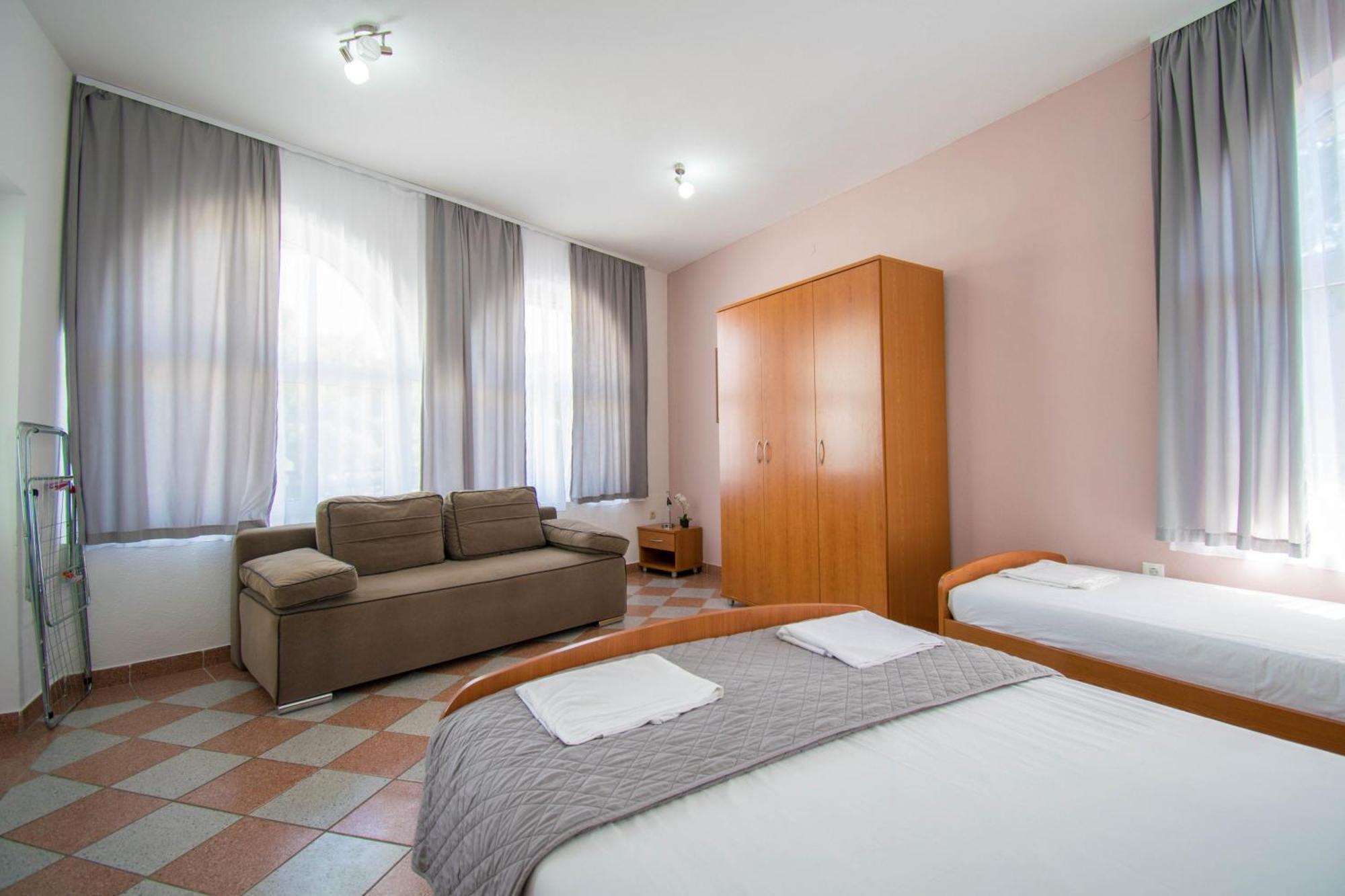 Villa Kameni Dvori 바스카보다 객실 사진